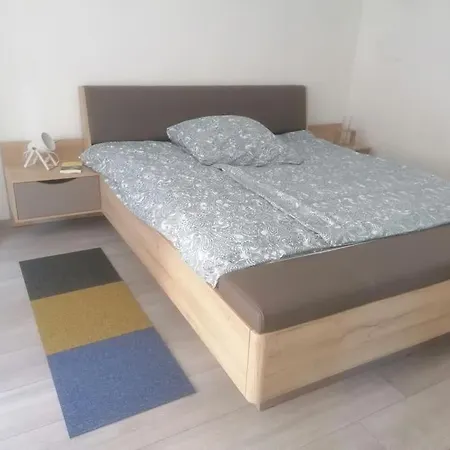 Innenstadtlage, Schone, Helle 3zkb Wlan Apartamento