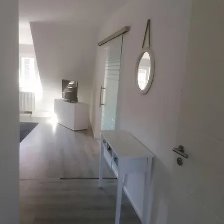 Innenstadtlage, Schone, Helle 3zkb Wlan Apartamento Herford